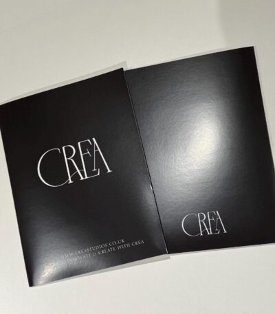 Custom gloss AQ presentation folders printing in Toronto Ontario Canada